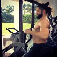 Roman Reinge Gym Workout Ready For The Wrestling
