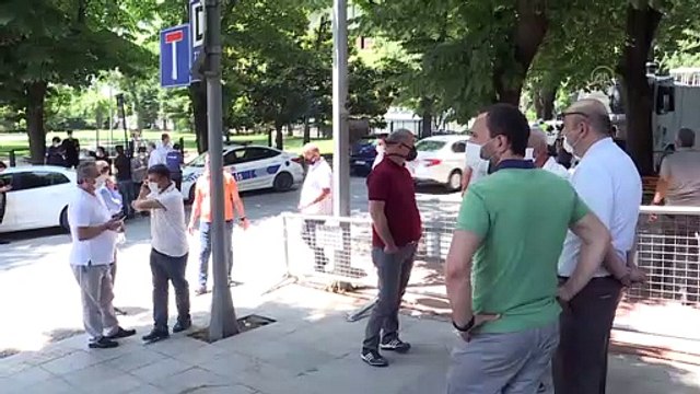 5 bin yeni sarı taksi plakası teklifinin görüşüleceği UKOME toplantısı başladı- İSTANBUL