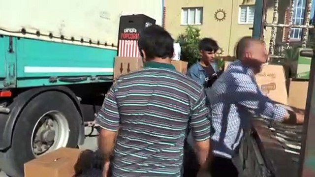 Hatay ve Suriye'de ihtiyaç sahibi 650 aileye gıda yardımı yapıldı
