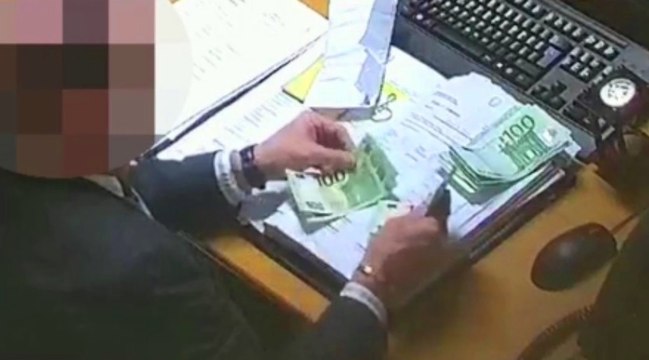 Crotone - Corruzione in atti giudiziari, arrestato commercialista (25.06.20)