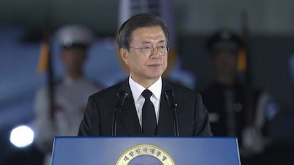 문 대통령 "남북 맞서는 동안 전쟁특수 누린 나라도 있어" / YTN