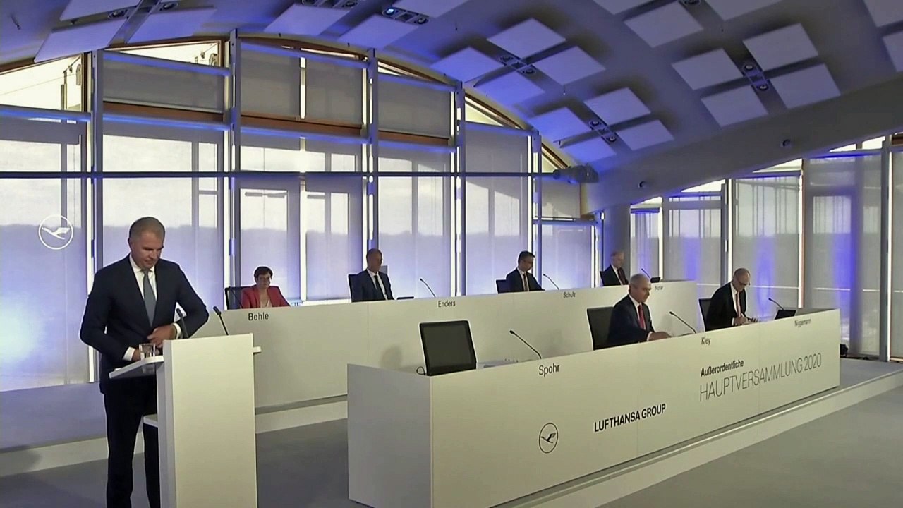 Lufthansa-Aktionäre stimmen für Rettungspaket