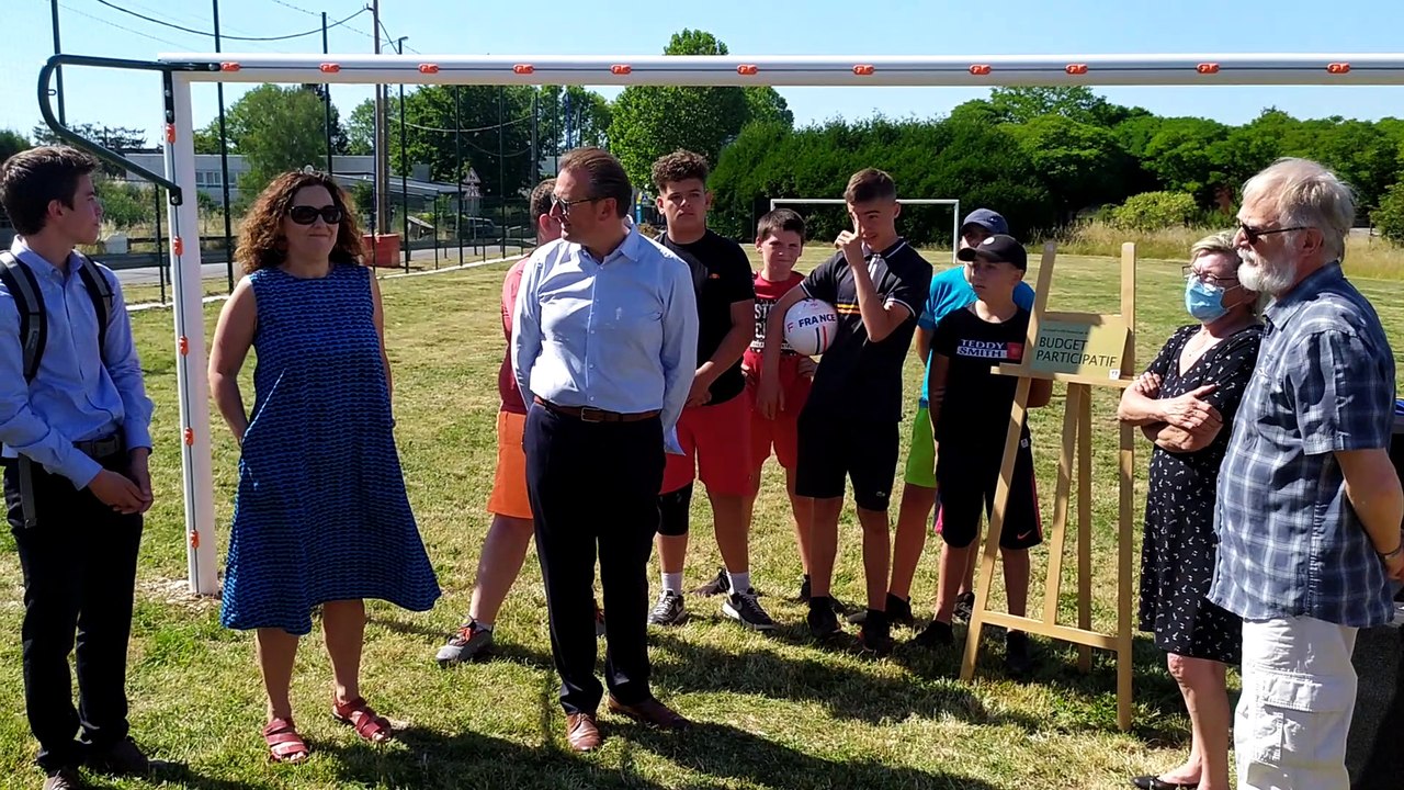 Inauguration du Terrain de foot rue du Berry à Arras (62)