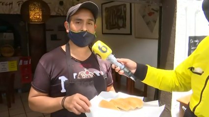 Encontramos al joven que reparte bolillos tras sismo del 23 de junio en CDMX