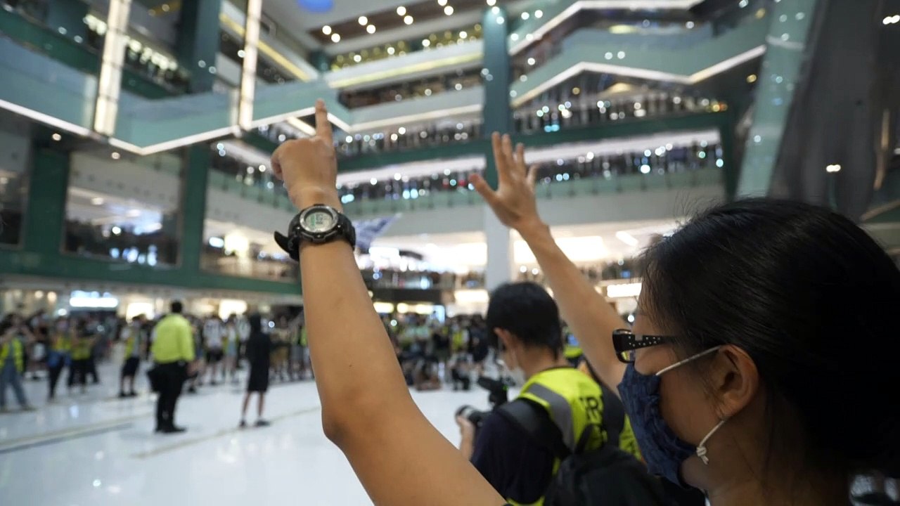 Senado dos EUA aprova sanções para defender autonomia de Hong Kong