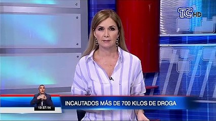 Incautan más de 700 kilos de droga de una lancha en Santa Elena