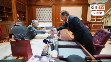 Dr M perlu lupakan cita-cita jadi PM semula - Penganalisis