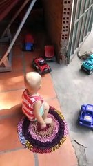 Finish the game about putting the car into the warehouse.