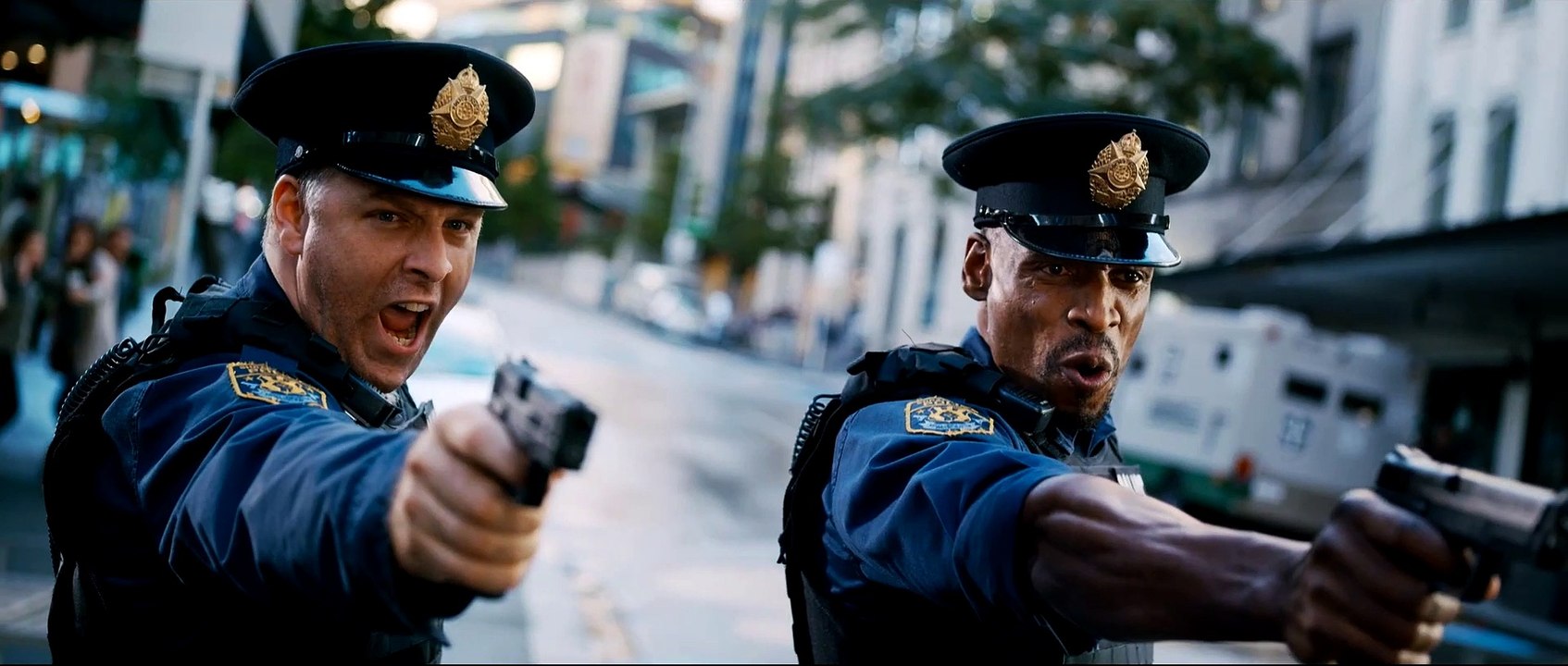 GUNS AKIMBO Film - Trailer und Clips