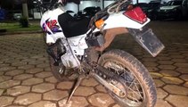 Pelotão de Choque recupera moto furtada, 39 celulares e 7 tablets; três homens foram detidos