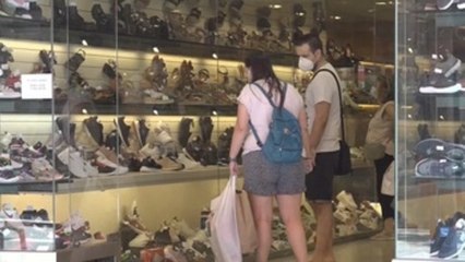 Las ventas del comercio minorista bajan de media un 12,2 % hasta mayo