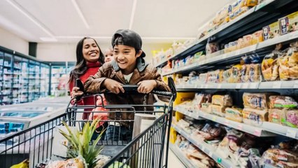 التربية المالية.. كيف تساهم في بناء شخصية طفلك؟