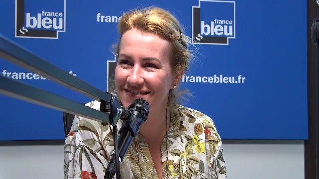 Émilie CHALAS au micro de France Bleu Isère