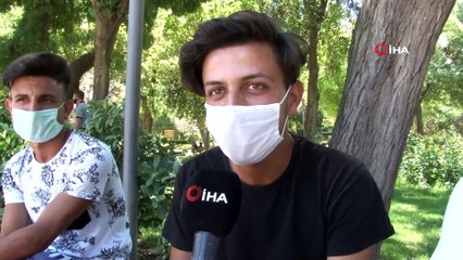 Öğrenciler YKS'de başarılı olmak için Balıklıgöl’de dua etti