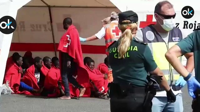 El Gobierno ha distribuido por España a los inmigrantes llegados en patera sin hacerles test PCR generalizados