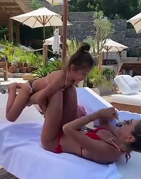 Şeyma Subaşı’nın ilginç mekik yöntemi