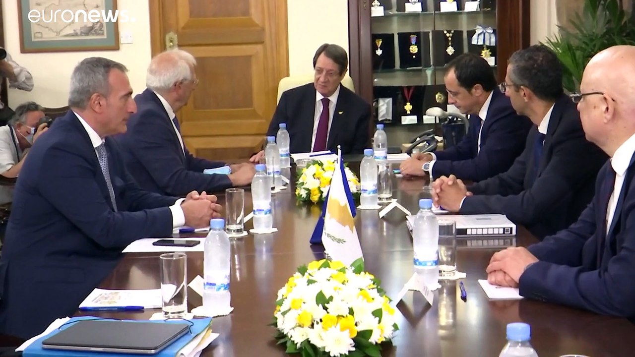 Μπορέλ-Αγγελίδης: Πέταξαν πάνω από την Κυπριακή...