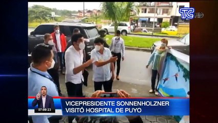Vicepresidente de la República y ministro de Salud, visitaron hospital de Puyo para verificar condiciones
