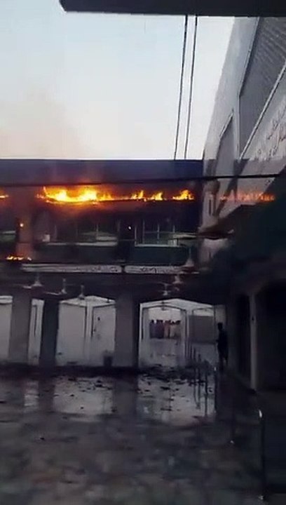 Fire Erupted In Gulzar E Madina Masjid, Bufferzone | Just Updates