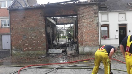 Tourpes incendie rue 1ere brigade hangar