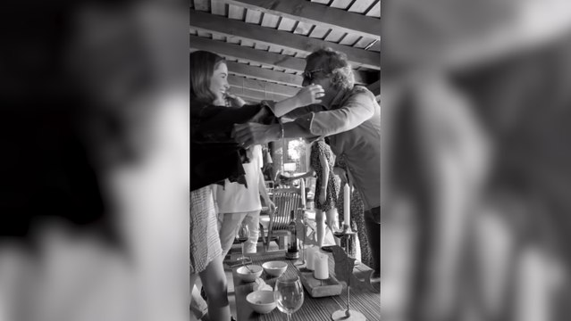 María Pombo muestra las reacciones de sus seres querido al contar su embarazo