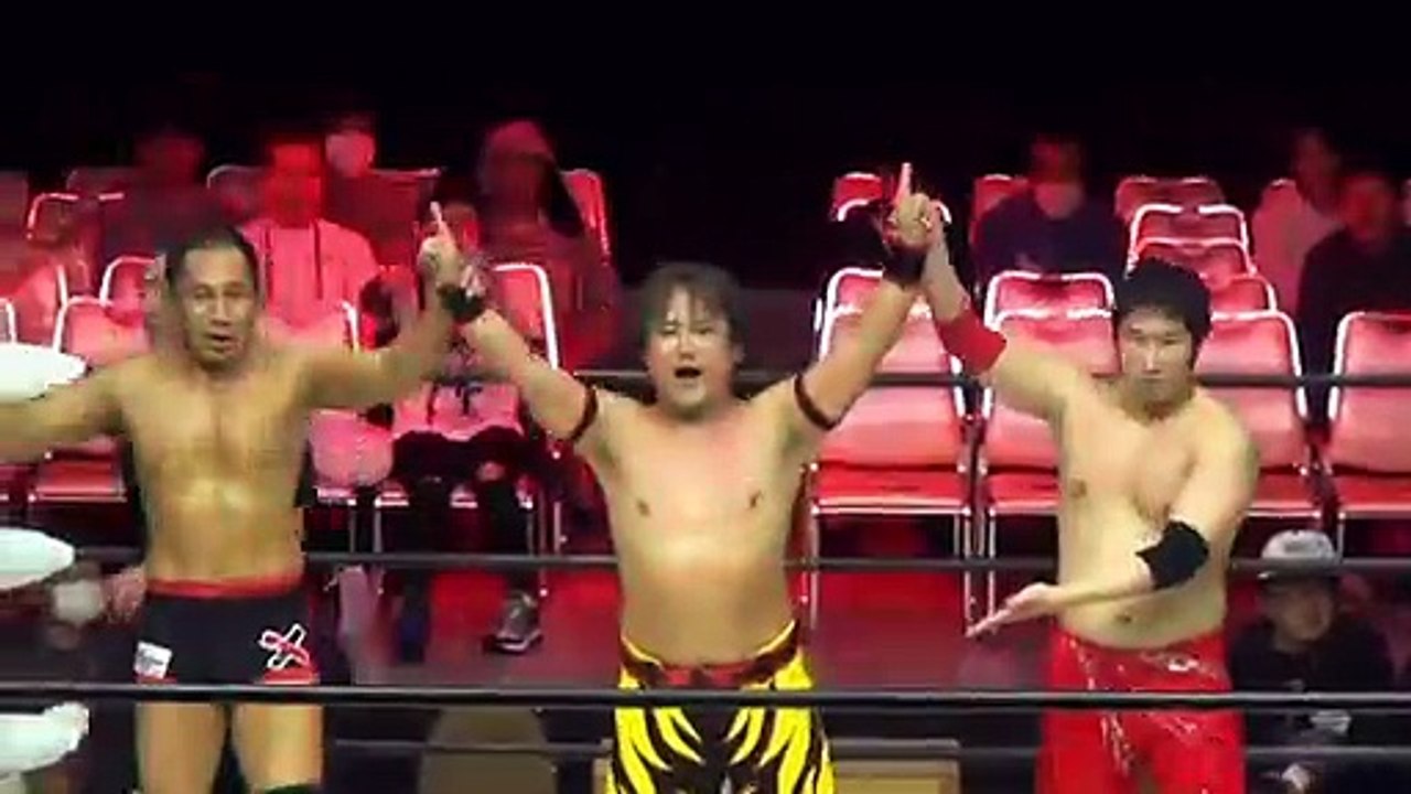 CPE Catfight Fight Treasure Legend Laugh 1