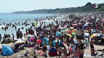 Royaume-Uni : du monde sur les plages avant même la fin du déconfinement