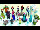 20 Frozen Mega Figures Playset 20 Figurines from The Walt Disney Film Frozen 2015 Anna Elsa Kristoff