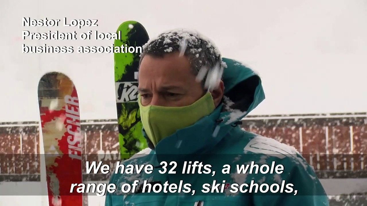 Snow but no skiers: Bariloche empty as tourism halts over pandemic