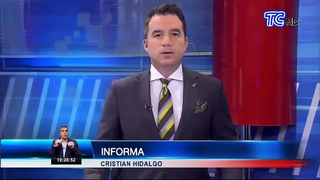 Ministro de Agricultura Xavier Lasso, entregó certificados de predios a agricultores de Carchi