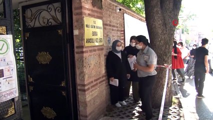 Korona virüs önlemleri altında YKS sınavı başladı