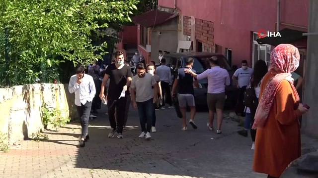 Kimlik yerine ehliyetle sınava gelen aday sınava alınmadı