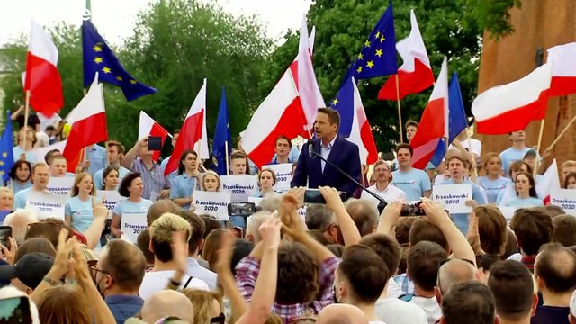 Presidenziali in Polonia: l'uscente Duda punta al bis ma lo sfidante Trzaskowski piace all'Europa