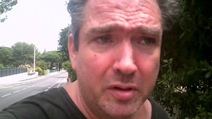 d4. Je cherche la revue de Michel Onfray, 'Front populaire' n°1