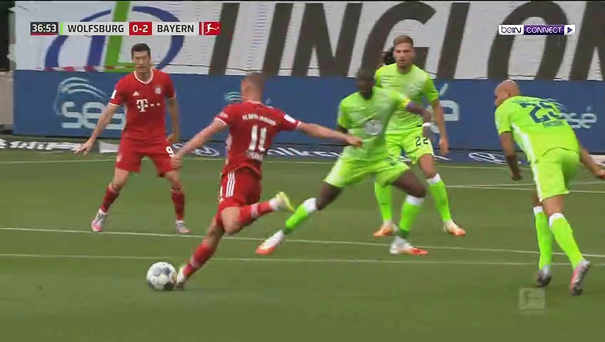 Wolfsburg 0-4 Bayern Munich: Muller makes history as champions ...