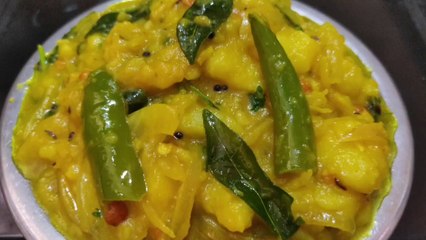 Hotel style Poori Masala recipe in Tamil/How to make poori masala recipe/Poori kilangu recipe/Poori side dish/Potato recipes/Potato curry