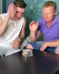 Jeu avec un œuf