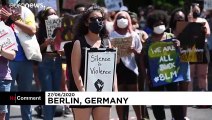 Berlin'de ırkçılık ve polis şiddeti protesto edildi