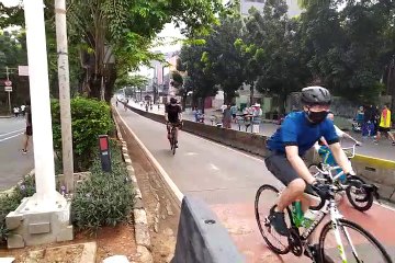 "Car Free Day" d Jl. Iskandar Muda, Kebayoran Lama Jaksel