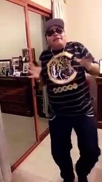 Pendant que tout le monde parle de Trump, le célèbre chanteur congolais JB Mpiana s'amuse sur snap