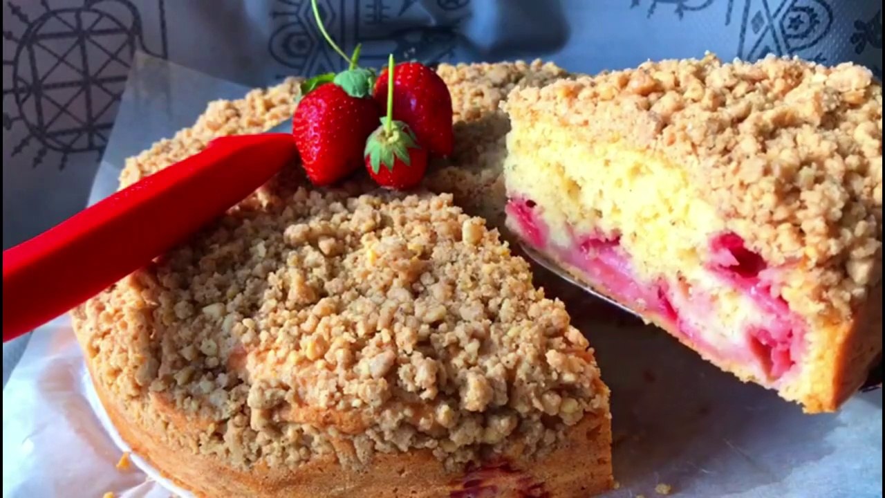 Çilekli kek tarifi  farklı kaplaması ile YUMUŞACIK hem ŞIK hem KOLAY kek tarifi