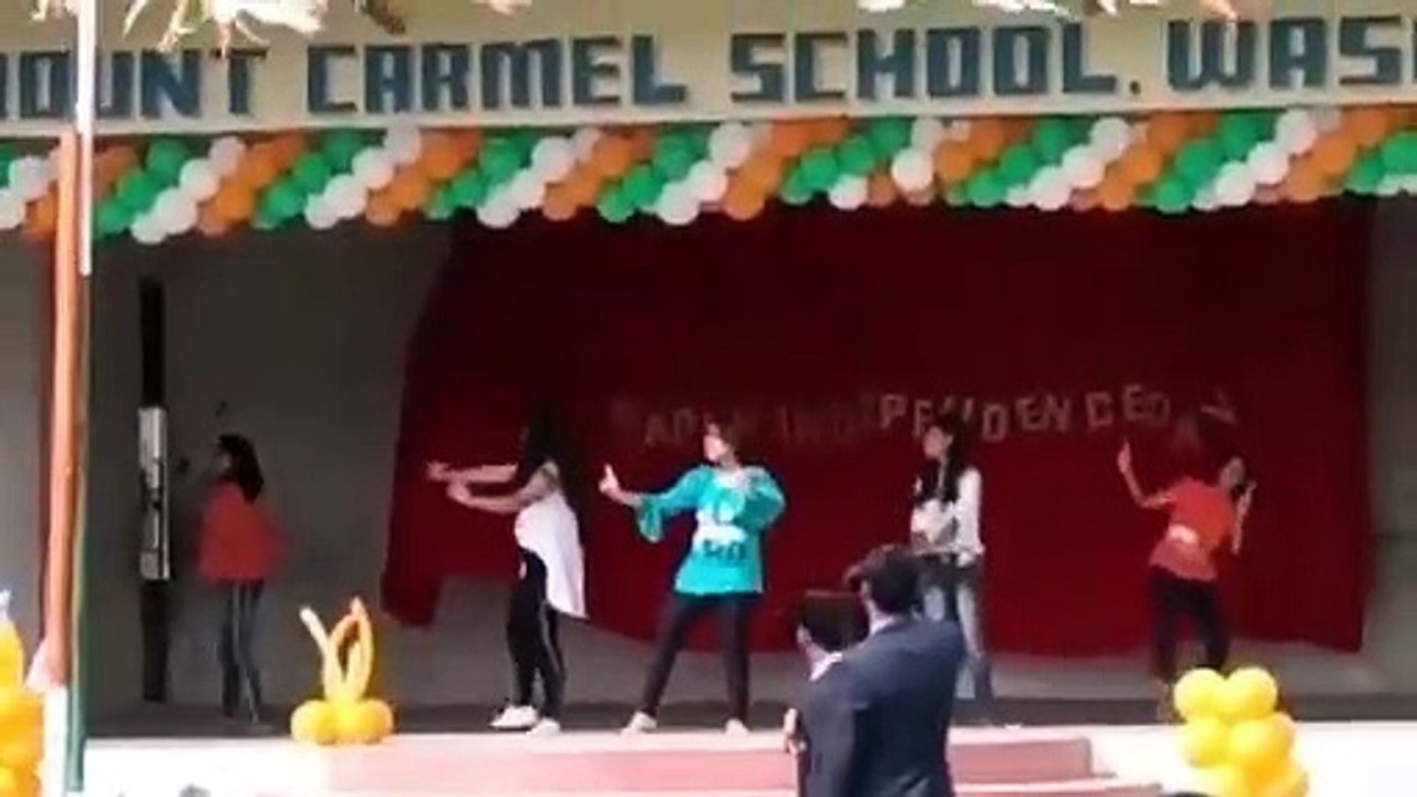 MOUNT CARMEL SCHOOL - Dance performance !! Auspicious lndependence Day celebrations