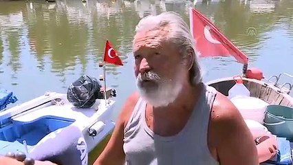 Küçükçekmece Gölü'nde binlerce balık kıyıya vurdu