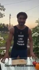 Vidyut Jammawal challange to all in lockdown Vidyut jammwal new challenge try now ..