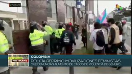 Colombia: policía reprime manifestación feminista