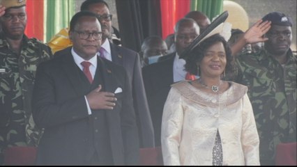 Malawi opposition leader sworn in as president