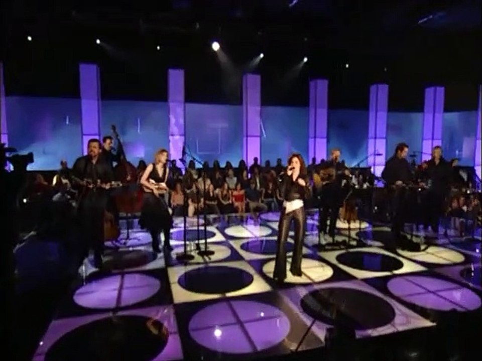 Shania Twain ↔ She's Not Just A Pretty Face → Up! Close and Personal — (2005)