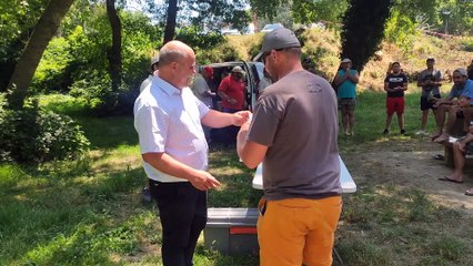 Montfrin : remise des prix du concours "ça float pour nous"