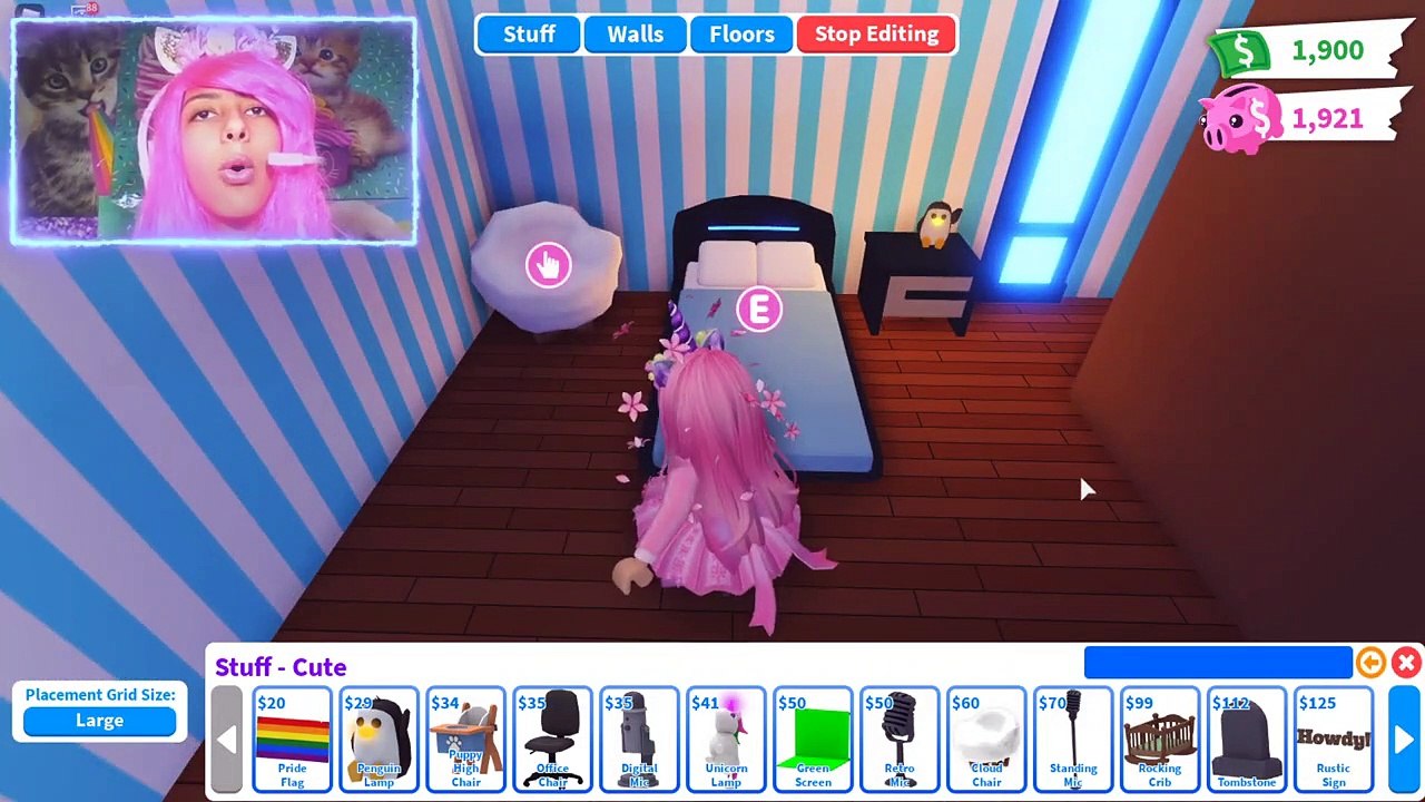 Using Only *ONE* COLOR Build Battle Challenge Part 2! (Roblox Adopt Me)