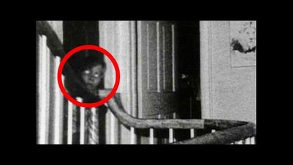15 Photos With Creepy Backstories